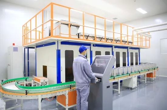 Купить Резиновая прекомпаунд FKM серии FD, вязкость по Муни 20-60, остаточная деформация при сжатии 17 online manufacture